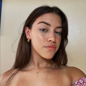 Meet your Posher, Sofia